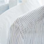 La chemise blanche : un essentiel incontournable du dressing masculin !