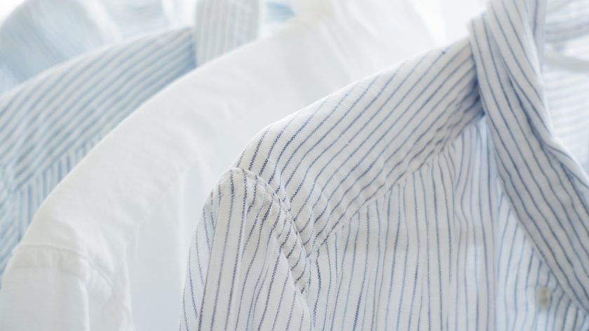 La chemise blanche : un essentiel incontournable du dressing masculin !
