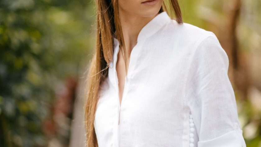 Élégance au bureau : comment choisir la blouse parfaite pour travailler avec style ?